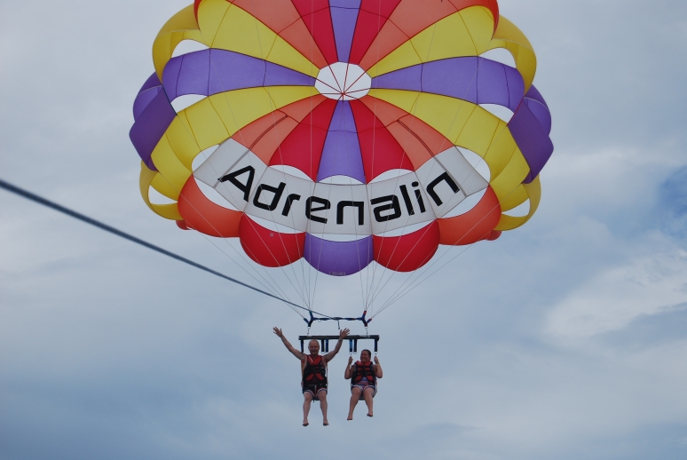 20160709_Fiji_Parasailing/FPara008.jpg